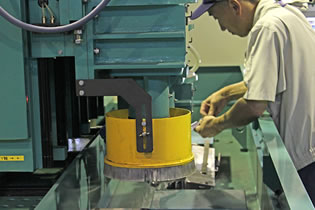 短納期試作刃付け作業